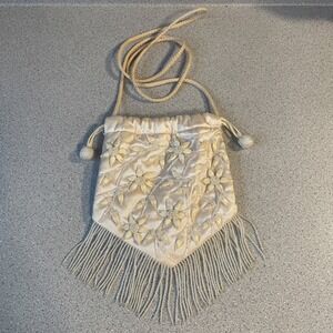 VTG Beaded Floral Embroidered Bridal Romance Crossbody Purse Drawstring Cinch